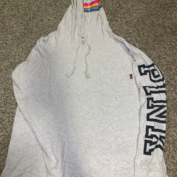 Victoria Secret pullover size medium - Picture 3 of 3